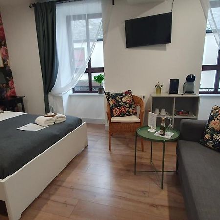 Pasta Factory Guest Rooms غالواي المظهر الخارجي الصورة