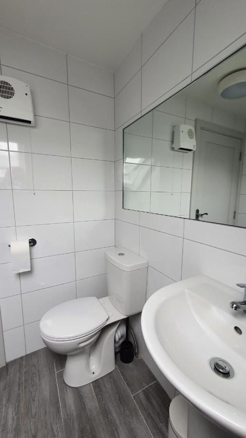 Pasta Factory Guest Rooms غالواي المظهر الخارجي الصورة