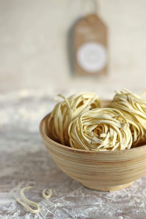 Pasta Factory Guest Rooms غالواي المظهر الخارجي الصورة